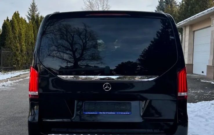 Mercedes V-Class full